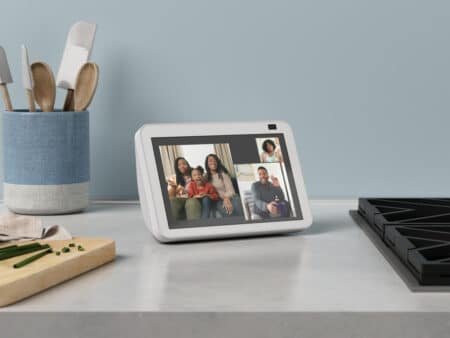 Amazon Will Discontinue The Echo Show 8 Photos Editions Main