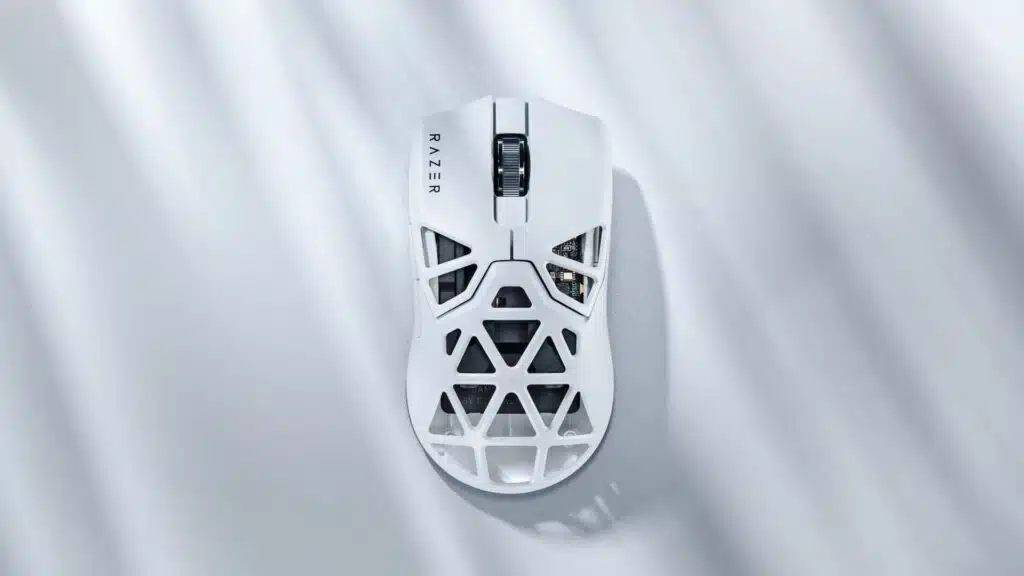 This New Metal Razer Gaming Mouse Costs 300 Has Glass